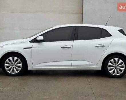 Белый Рено Меган, объемом двигателя 1.46 л и пробегом 195 тыс. км за 9950 $, фото 12 на Automoto.ua