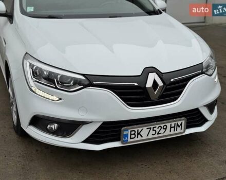 Белый Рено Меган, объемом двигателя 1.46 л и пробегом 195 тыс. км за 9950 $, фото 20 на Automoto.ua