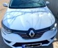 Белый Рено Меган, объемом двигателя 1.5 л и пробегом 220 тыс. км за 12500 $, фото 1 на Automoto.ua