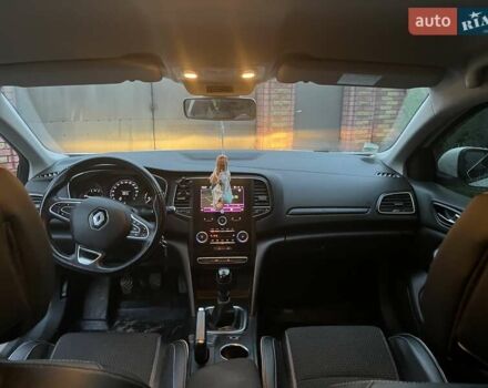 Белый Рено Меган, объемом двигателя 1.46 л и пробегом 195 тыс. км за 9500 $, фото 11 на Automoto.ua
