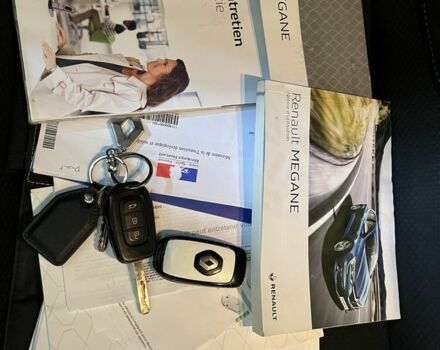 Белый Рено Меган, объемом двигателя 1.5 л и пробегом 242 тыс. км за 8500 $, фото 17 на Automoto.ua