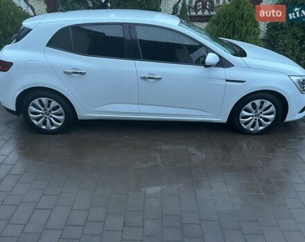 Белый Рено Меган, объемом двигателя 1.46 л и пробегом 195 тыс. км за 9500 $, фото 6 на Automoto.ua