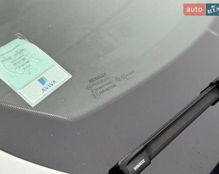 Белый Рено Меган, объемом двигателя 1.46 л и пробегом 195 тыс. км за 9950 $, фото 8 на Automoto.ua