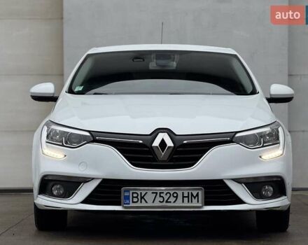 Белый Рено Меган, объемом двигателя 1.46 л и пробегом 195 тыс. км за 9950 $, фото 14 на Automoto.ua