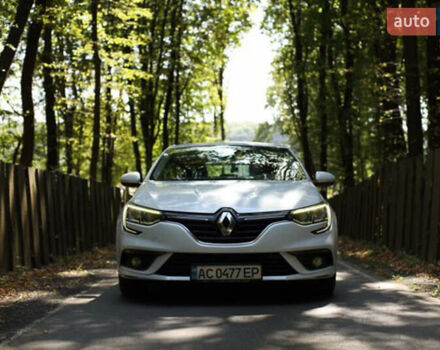 Білий Рено Меган, об'ємом двигуна 1.46 л та пробігом 220 тис. км за 10999 $, фото 4 на Automoto.ua