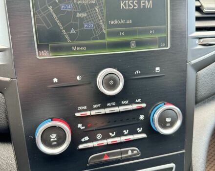 Белый Рено Меган, объемом двигателя 1.5 л и пробегом 160 тыс. км за 10800 $, фото 19 на Automoto.ua