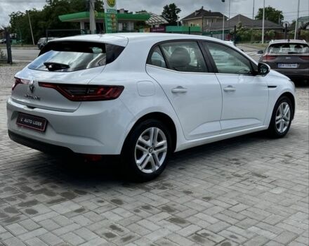 Белый Рено Меган, объемом двигателя 1.5 л и пробегом 160 тыс. км за 10800 $, фото 3 на Automoto.ua