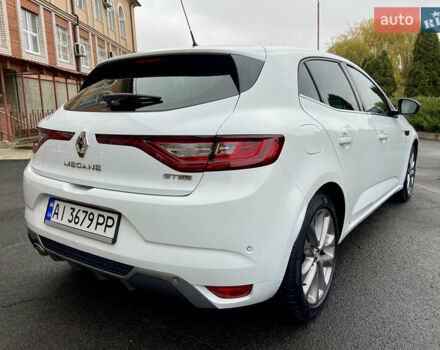 Белый Рено Меган, объемом двигателя 1.5 л и пробегом 151 тыс. км за 15650 $, фото 11 на Automoto.ua