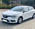 Белый Рено Меган, объемом двигателя 1.5 л и пробегом 160 тыс. км за 10999 $, фото 6 на Automoto.ua