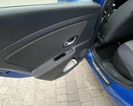 Белый Рено Меган, объемом двигателя 1.6 л и пробегом 258 тыс. км за 5779 $, фото 7 на Automoto.ua