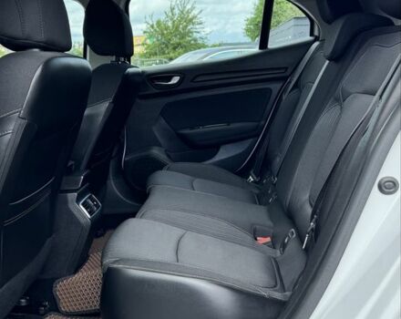 Белый Рено Меган, объемом двигателя 1.5 л и пробегом 160 тыс. км за 10800 $, фото 12 на Automoto.ua