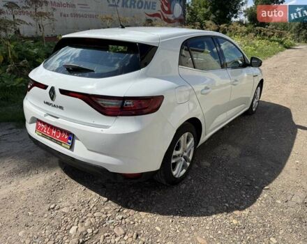 Белый Рено Меган, объемом двигателя 1.5 л и пробегом 259 тыс. км за 9950 $, фото 4 на Automoto.ua