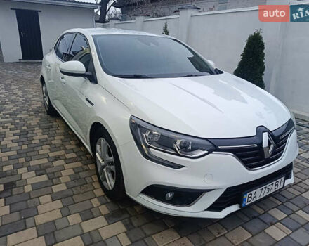 Білий Рено Меган, об'ємом двигуна 1.5 л та пробігом 241 тис. км за 11500 $, фото 3 на Automoto.ua