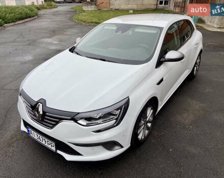 Белый Рено Меган, объемом двигателя 1.5 л и пробегом 151 тыс. км за 15650 $, фото 4 на Automoto.ua
