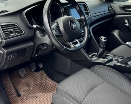 Белый Рено Меган, объемом двигателя 1.5 л и пробегом 160 тыс. км за 10800 $, фото 9 на Automoto.ua