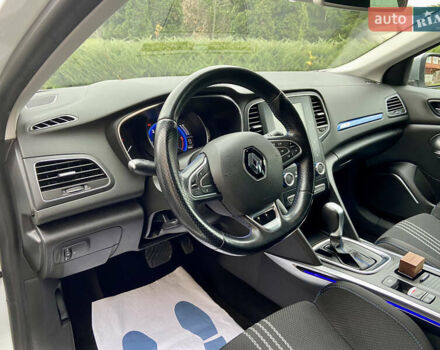 Білий Рено Меган, об'ємом двигуна 1.5 л та пробігом 151 тис. км за 15400 $, фото 42 на Automoto.ua