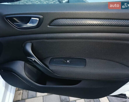 Білий Рено Меган, об'ємом двигуна 1.5 л та пробігом 241 тис. км за 11500 $, фото 17 на Automoto.ua