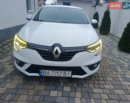 Білий Рено Меган, об'ємом двигуна 1.5 л та пробігом 241 тис. км за 11500 $, фото 2 на Automoto.ua