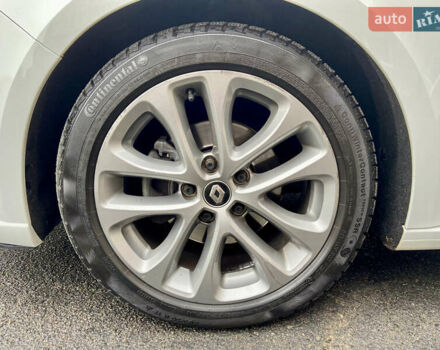 Білий Рено Меган, об'ємом двигуна 1.5 л та пробігом 151 тис. км за 15400 $, фото 89 на Automoto.ua