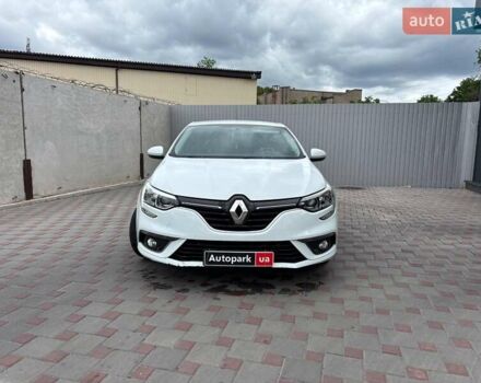 Белый Рено Меган, объемом двигателя 1.5 л и пробегом 221 тыс. км за 10790 $, фото 7 на Automoto.ua