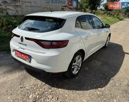 Белый Рено Меган, объемом двигателя 1.5 л и пробегом 259 тыс. км за 9600 $, фото 2 на Automoto.ua