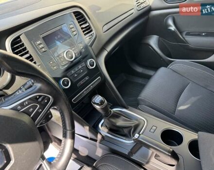 Белый Рено Меган, объемом двигателя 1.5 л и пробегом 259 тыс. км за 9600 $, фото 12 на Automoto.ua