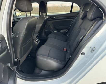 Белый Рено Меган, объемом двигателя 1.5 л и пробегом 2 тыс. км за 11900 $, фото 9 на Automoto.ua