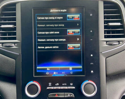 Белый Рено Меган, объемом двигателя 1.5 л и пробегом 151 тыс. км за 15650 $, фото 64 на Automoto.ua