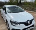 Белый Рено Меган, объемом двигателя 1.46 л и пробегом 251 тыс. км за 10300 $, фото 1 на Automoto.ua