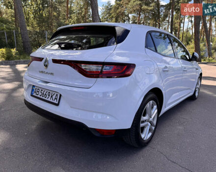 Белый Рено Меган, объемом двигателя 1.46 л и пробегом 139 тыс. км за 13900 $, фото 58 на Automoto.ua