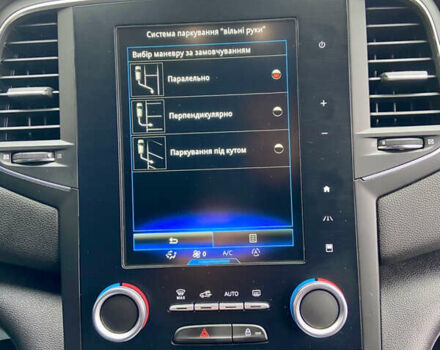 Белый Рено Меган, объемом двигателя 1.5 л и пробегом 151 тыс. км за 15650 $, фото 70 на Automoto.ua