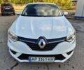 Белый Рено Меган, объемом двигателя 1.5 л и пробегом 212 тыс. км за 9999 $, фото 1 на Automoto.ua
