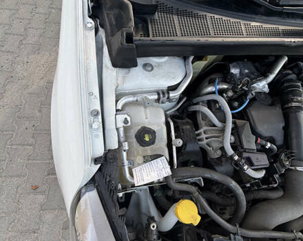 Білий Рено Меган, об'ємом двигуна 1.46 л та пробігом 233 тис. км за 11500 $, фото 19 на Automoto.ua