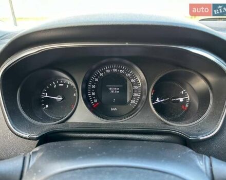 Белый Рено Меган, объемом двигателя 1.46 л и пробегом 180 тыс. км за 10900 $, фото 4 на Automoto.ua
