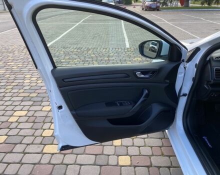 Белый Рено Меган, объемом двигателя 1.5 л и пробегом 207 тыс. км за 10850 $, фото 19 на Automoto.ua