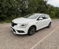 Белый Рено Меган, объемом двигателя 1.46 л и пробегом 241 тыс. км за 10300 $, фото 1 на Automoto.ua