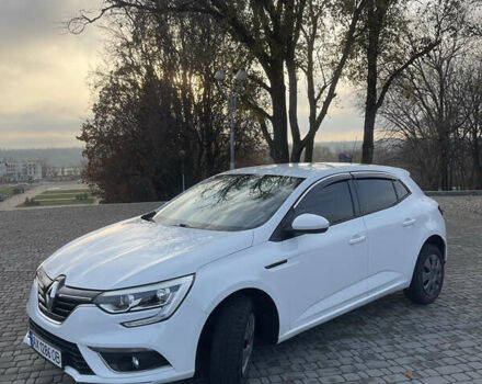 Белый Рено Меган, объемом двигателя 1.46 л и пробегом 224 тыс. км за 9500 $, фото 3 на Automoto.ua