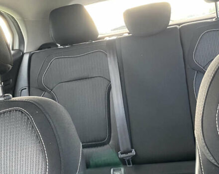 Белый Рено Меган, объемом двигателя 1.46 л и пробегом 195 тыс. км за 12499 $, фото 32 на Automoto.ua