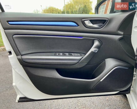 Білий Рено Меган, об'ємом двигуна 1.5 л та пробігом 151 тис. км за 15400 $, фото 37 на Automoto.ua