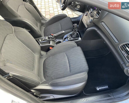 Белый Рено Меган, объемом двигателя 1.5 л и пробегом 207 тыс. км за 10850 $, фото 15 на Automoto.ua