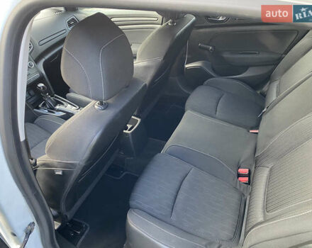 Белый Рено Меган, объемом двигателя 1.5 л и пробегом 207 тыс. км за 10850 $, фото 13 на Automoto.ua