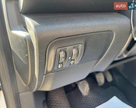 Білий Рено Меган, об'ємом двигуна 1.5 л та пробігом 221 тис. км за 10690 $, фото 18 на Automoto.ua