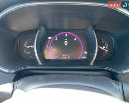 Білий Рено Меган, об'ємом двигуна 1.46 л та пробігом 97 тис. км за 15490 $, фото 17 на Automoto.ua