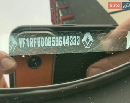 Білий Рено Меган, об'ємом двигуна 1.6 л та пробігом 189 тис. км за 10800 $, фото 15 на Automoto.ua