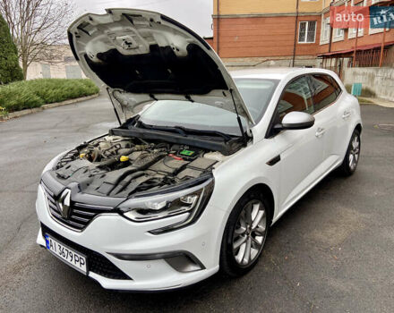 Белый Рено Меган, объемом двигателя 1.5 л и пробегом 151 тыс. км за 15650 $, фото 87 на Automoto.ua