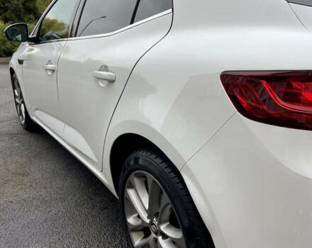 Белый Рено Меган, объемом двигателя 1.5 л и пробегом 151 тыс. км за 15650 $, фото 23 на Automoto.ua