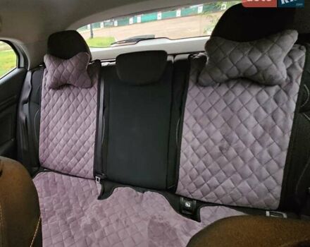 Білий Рено Меган, об'ємом двигуна 1.46 л та пробігом 244 тис. км за 11500 $, фото 22 на Automoto.ua