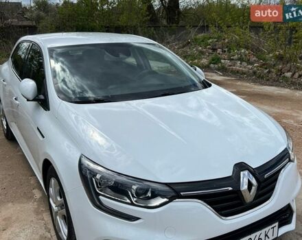 Білий Рено Меган, об'ємом двигуна 1.46 л та пробігом 250 тис. км за 10700 $, фото 7 на Automoto.ua