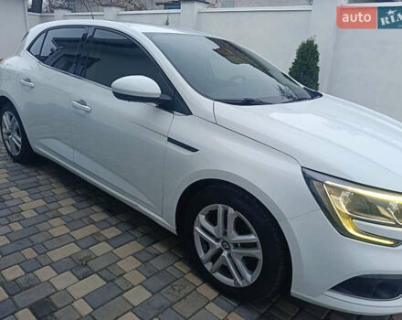 Білий Рено Меган, об'ємом двигуна 1.5 л та пробігом 241 тис. км за 11500 $, фото 4 на Automoto.ua