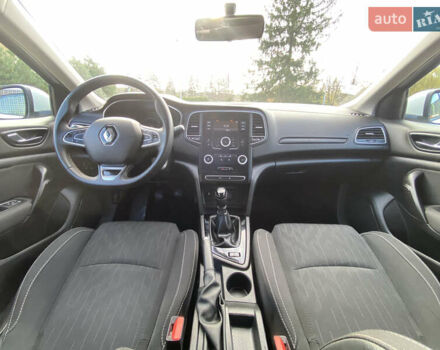 Белый Рено Меган, объемом двигателя 1.5 л и пробегом 207 тыс. км за 10850 $, фото 21 на Automoto.ua